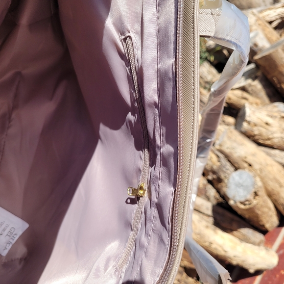 NWOT 2 Pc Bundle-Loulu large purse/handbag and wallet - Picture 7 of 12